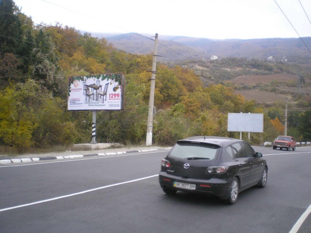 Щит 6x3,  трасса Ялта - Алушта ( детская Здравница Артек)
