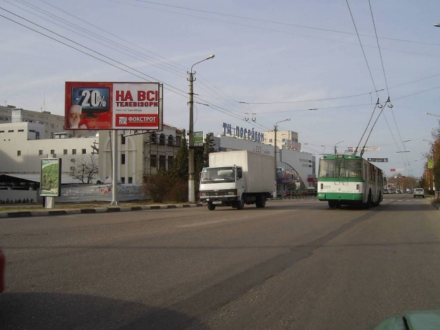 Щит 6x3,  пр.Октябрьской Революции, ТЦ "Новус"