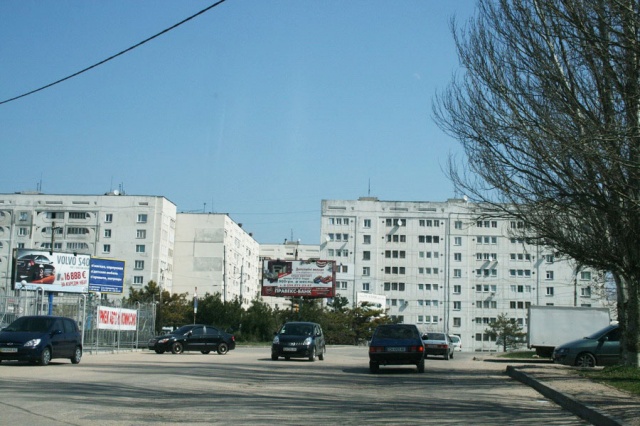 Щит 6x3,  пр. Генерала Острякова (центральный перекрёсток)